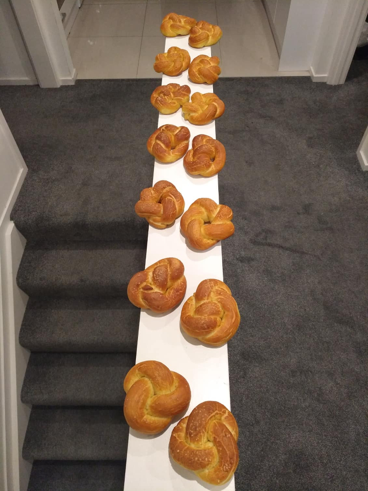 Prime knots
